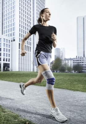 Bauerfeind GenuTrain sport brace