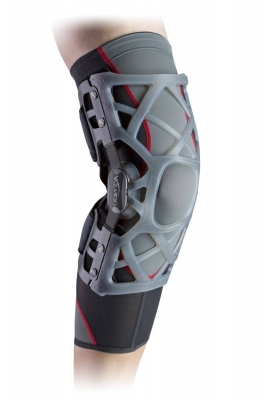 DonJoy OA Reaction Web Kniebrace met scharnieren