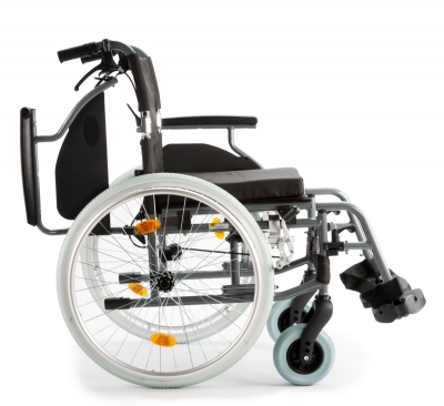 MultiMotion Rolstoel M5 zijkant