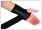 Novamed Comfort polsbrace aantrekken