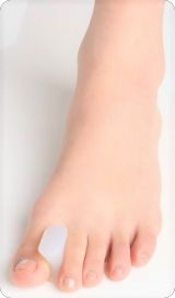 pair of hallux valgus toe seperator